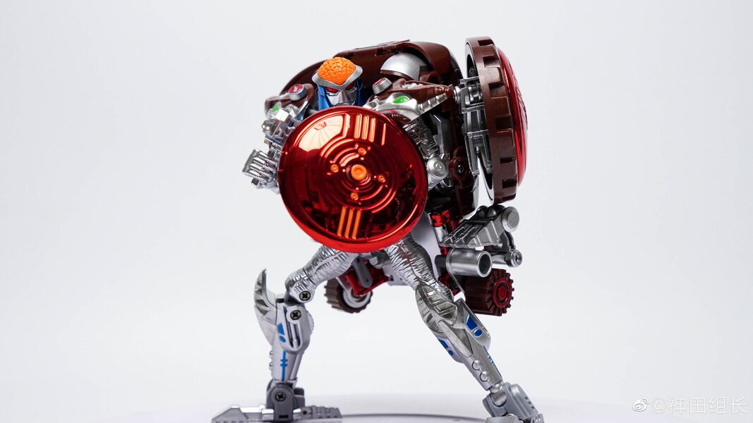 Color Image Of TransArtToys BWM 07 Metal Rat  (1 of 38)